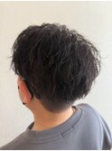 ラフにキマる大人の無造作ヘア　ツイストパーマ