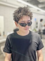 ネクストメンズ 表参道(NEXT men's)&nbsp;MEN’S HAIR/サーフカール/刈り上げセンターパート/渋谷