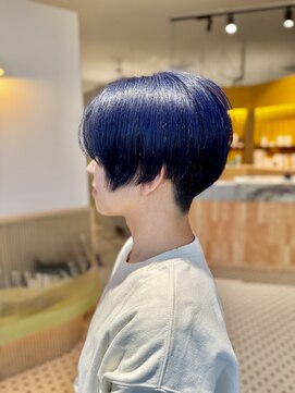 エコール(EcorE) ネイビーカラー×ショート