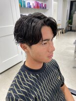 フィフス 栄(fifth)&nbsp;センターパートツイストパーマツイストルーズパーマ刈り上げ