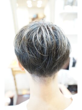 ヘアーサロン ポラリス(POLARIS) グレージュ