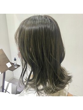 ムク(MUK) ゆるふわ切りっぱなしレイヤー