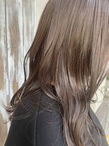 ジィップクリニカ(Zip clinica) シアーブラウン 担当近森