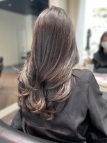 ニーフ 恵比寿(neaf)&nbsp;イメチェン　ホワイトブロンド　外ハネボブ 美髪　ワイドバング