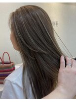 フェメ 立川(PHEME)&nbsp;【繊細なハイライトカラー】