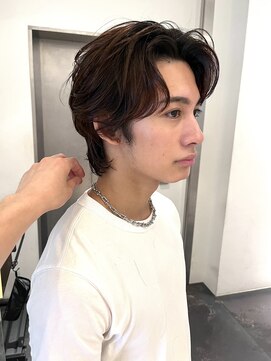 ベチカ(vetica) ニュアンスパーマのセンターパートウルフ