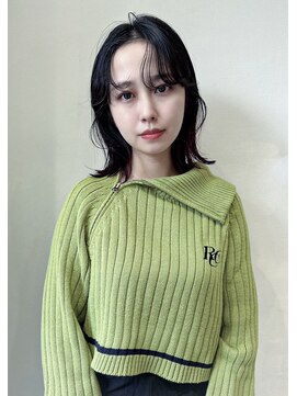 イル(ill) センターパート　ボブ