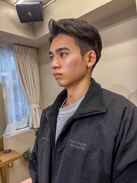 ウェルク(welc) メンズカット　波巻き　ツイスパ　韓国風　センターパート