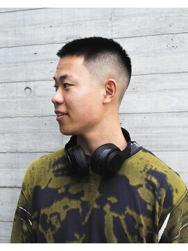 都雅 バズクロップ