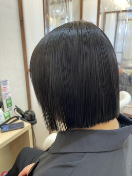 エムスリーヘアー イオンマリンピア店(MIII HAIR) タッセルボブ ミニボブ ワンレンボブ 切りっぱなしボブ