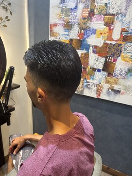 ルプス ヘアーアンドメイク(LUPUS HAIR&MAKE) ビジネスマンに人気☆　フェードカット