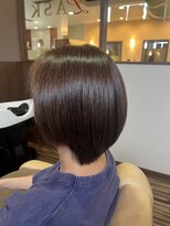 エルアスク&nbsp;大人可愛いヘルシーショートスタイル30代40代50代60代ボブ