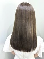 ヘレナトウキョウ(Helena Tokyo)&nbsp;トステア髪質改善　ワンレンロング　カーキベージュ　ストレート