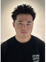 グラッシー(GLASSY)&nbsp;テーパーフェード/ツイストピンパーマ/スパイキーショート＃