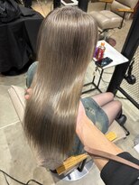 ユラ(YURA) ミルクティーグレー