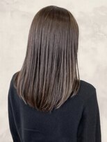 髪と頭皮の専門店 カミドコロ. ストレート♪