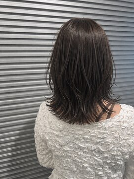 エッジ(EDGE) 抜け感レイヤーミディ