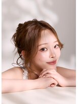 ソアレ(soiree) ツヤ肌×血色感の上品多幸感メイク