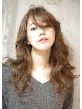 クルヴァ(curva) ~伸ばしかけバング大人ウエーブ~【下北沢美容室 curva】