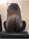 プラチナミネコラストレート