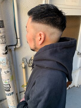 キューズ クラブ(cuz KLUB) 【cuzKLUB】フェードカットショート