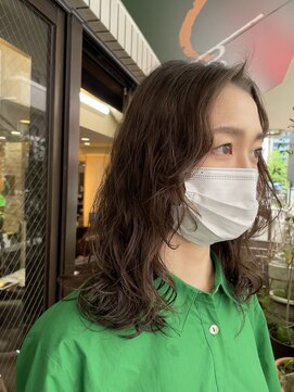 キャラ 池袋本店(CHARA) ゆるふわミディアムパーマスタイル【ゆるふわパーマ/安良城】