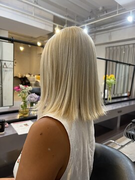 ニィ(2iee.) 全体ブリーチ