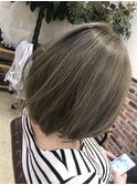 ハイライト×マットアッシュ