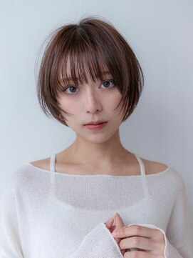 イオ 本厚木(io) 20代30代ハッシュカット丸みショート似合わせカットフルバング