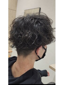 アピッシュ シーナ 海老名店(apish ciena) スパイラルパーマ