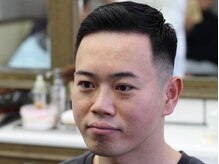 セブンスサンバーバーショップ(7TH SUN BARBERSHOP)
