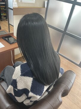 マール(marl) 艶髪/暗色/髪質改善