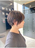 暗髪大人ショート