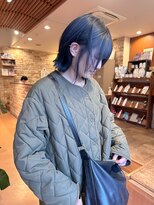 マッシュ アドベ 八戸ノ里(MASHU ADOBE) 切りっぱなしボブ×ブルーカラー