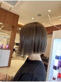 切りっぱなしボブ