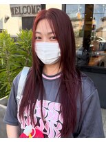 シフト(SHEEFT)&nbsp;ワインレッドブラウンストレート艶髪ロングヘア髪質改善20代30代