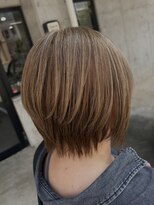 ペチカ(PEZZICA)&nbsp;ダブルカラー/ショートカット