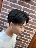 毛流れショート/センターパート<理容室>[メンズ/床屋/神田]