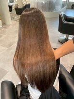 ビビバイベル(BiVi by BHEL)&nbsp;桑名ロングレイヤーカットハッシュカット透明感カラー重めロング