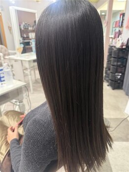 《どんな髪質でも美髪へ》"ツヤと手触りの違い"を実感！サロン自慢の髪質改善ケアをぜひご体感ください◎