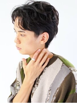 ラミ(L'ami) 《吉田光ノ丞》センターパート/ニュアンスパーマ