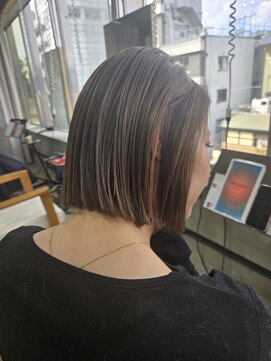 フリーラ 京都河原町三条店(freera) 大人のハイライトボブ