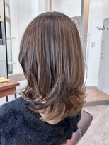 アピューズ ヘアー 梅田(Apiuz Hair) レイヤー外はねスタイル