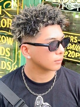 プロショップウェーブ セカンド(PRO SHOP WAVE II) スペインカール/グランジ/メンズパーマ/アクティブショート/針金