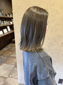 イロハ(iroh) イルミナカラー/新色ネモフィラ/髪質改善トリートメント