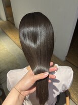 セブンベルベット(7 Velvet) ブラウンベージュ【円口睦】