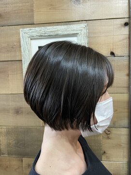 シアン 八王子店(SHIAN) 首元すっきりショート