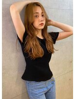 エルト 四条烏丸(elto) 【elto烏丸】大人かわいい小顔ロング20代30代40代ベージュ