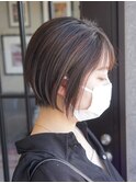 首元が綺麗に見えるショートボブ