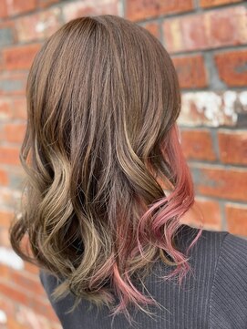 アミークス(amicus) 【amicus】yuka style　インナーカラー×鎖骨ミディアム